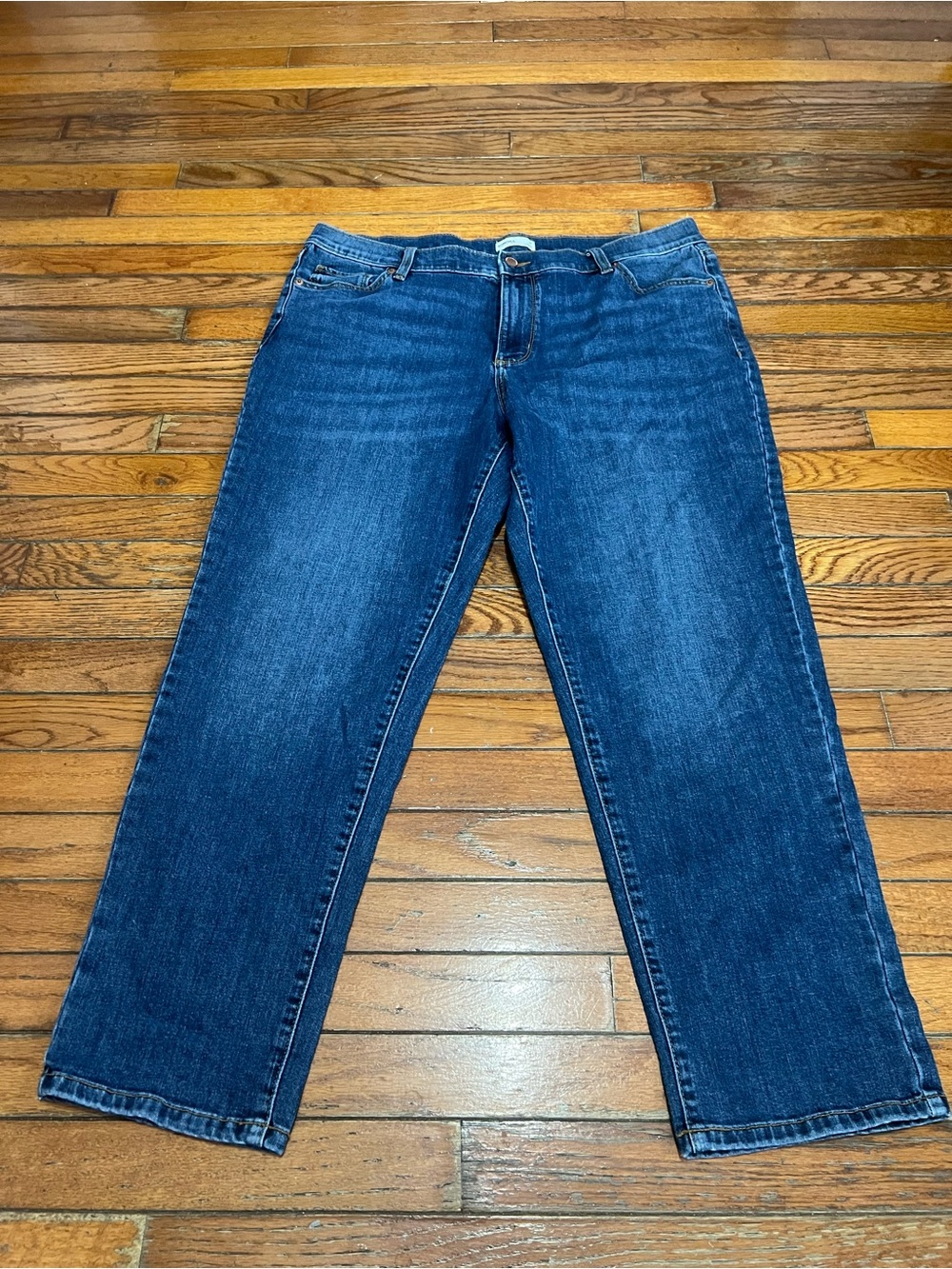 Sonoma Women's Straight-Leg Jeans — Indigo Blue Wash size 18